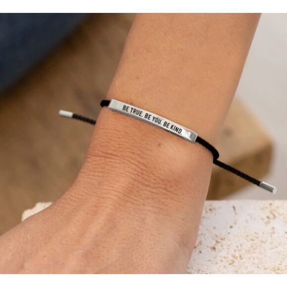 RETAIL $70 Mint & Lilly Be True. Be You. Be Kind. Inspire Bracelet*Black Silver - Picture 2 of 2